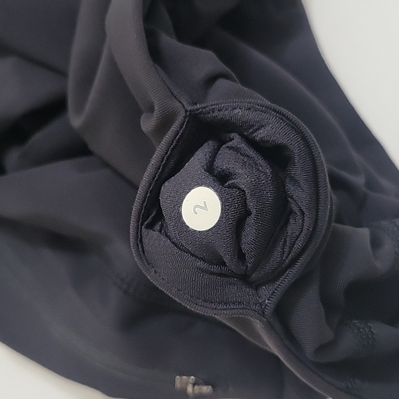 Lululemon Cropped Leggings - Picture 13 of 14